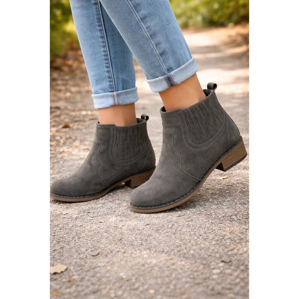 Propet Reese Dark Grey Ankle Boot Women's size 8 M Excellent Condition - Picture 11 of 11